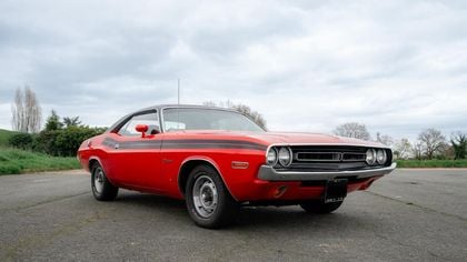 Dodge Challenger SRT8 Super Bee