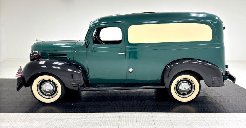 1940 Dodge Series 116 - 2 1940 Dodge Series 116 - 2