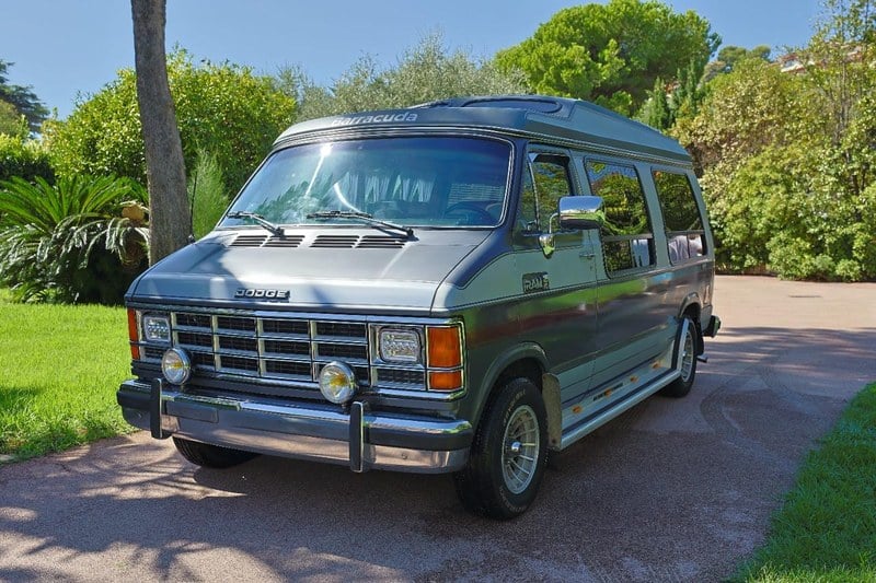 1986 Dodge B Series - 1 1986 Dodge B Series - 1