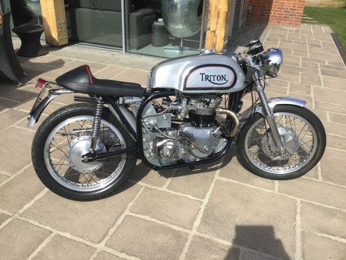 Dresda Triton (Dresda In Log Book) 1968 VENDIDO