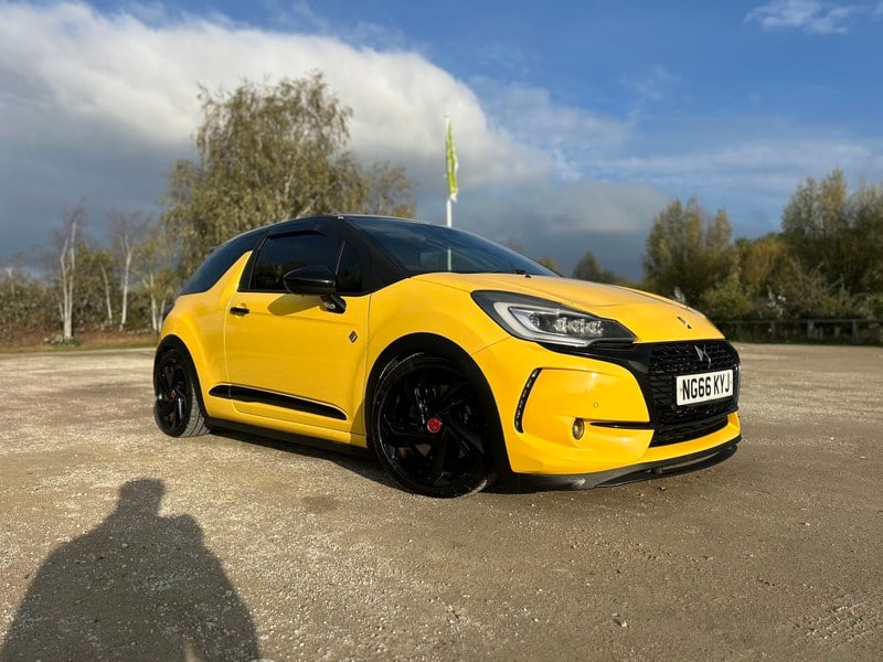 2017 DS DS3 Performance - 1 2017 DS DS3 Performance - 1