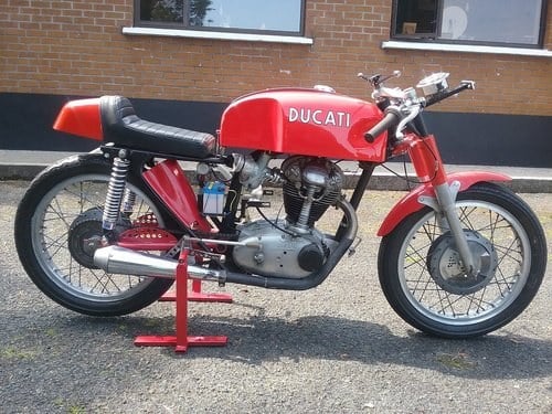 Ducati 350 (Vic Camp) In vendita
