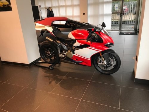 2018 Ducati 1299 s Superleggera km 0 to be registered For Sale