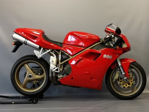 1999 Ducati 996 - Series 1 like new  - One Owner - New Service SOLD