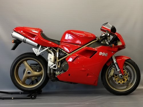 1999 Ducati 996 - Series 1 like new - One Owner - New Service SOLD