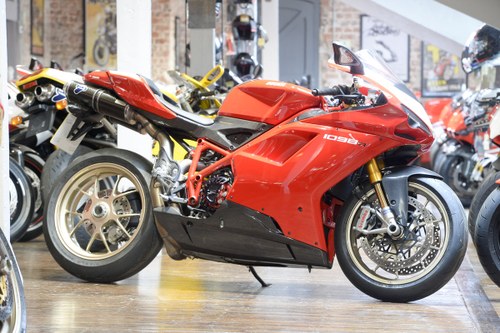 2008 DUCATI 1098R STUNNING CONDITION LOW MILEAGE For Sale