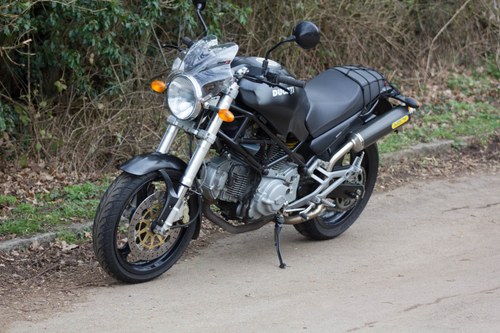 2002 Ducati 600M Monster in fantastic condition For Sale