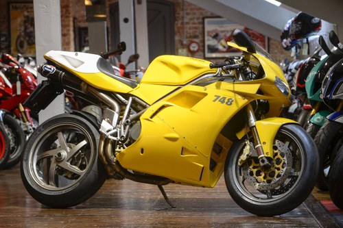 2000 Ducati 748R Rare 2,143 mile example For Sale