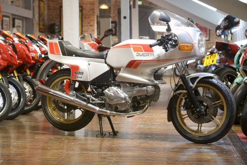 1982 Ducati 600 Pantah Desmo Concours Example In vendita