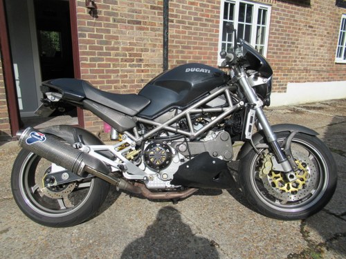 2001 Ducati Monster S4 916 Black VGC FSH Very low miles For Sale
