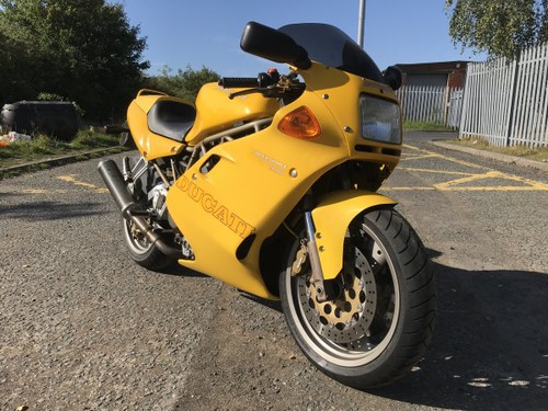 1998 ducati 900 SS in yellow For Sale