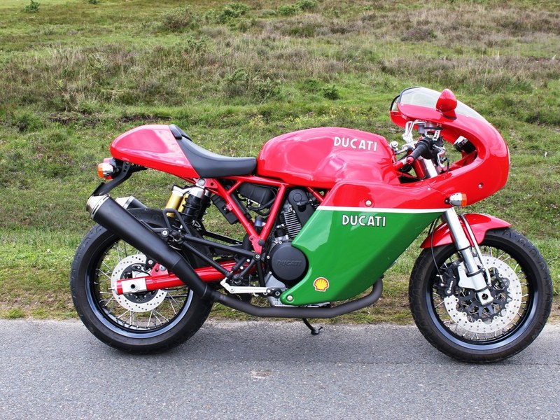 Ducat Sport Classic 1000 Stunning 1300 Miles Only