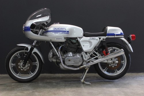 1977 DUCATI 750 SUPER SPORT SQUARE CASE 750cc Motorcycle For Sale by Auction
