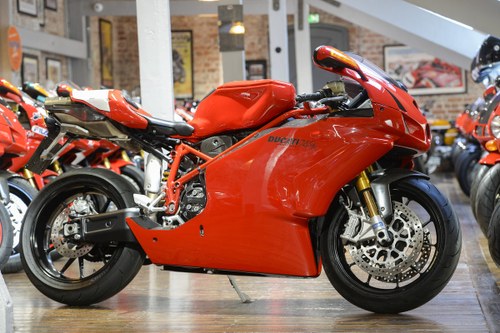 2005 Ducati 749R Mark 1 SUPERB EXAMPLE  In vendita