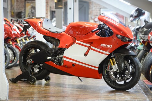 2008 Ducati Desmosedici Team Version Brand New Old Stock In vendita