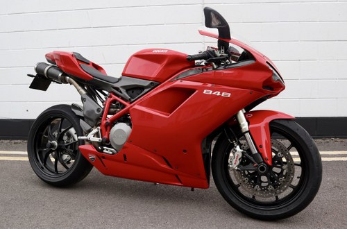 2010 Ducati 848 - In Fabulous Condition - With Only 7938 Mil In vendita