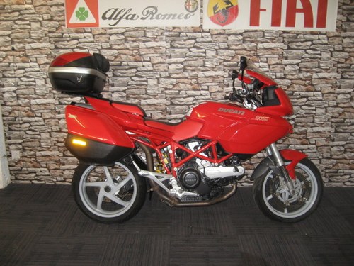 2004 04-reg Ducati DL1000 Multistrada finished in red/white For Sale