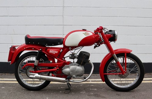 1958 Ducati 98 Turismo Lusso - A Rare Italian Classic VENDUTO