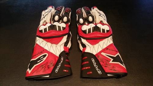 2005 Michael Schumacher Team Ducati gloves signed For Sale