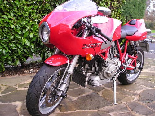 2000 RARE DUCATI WITH FACTORY EXTRAS NOW SOLD SOLD