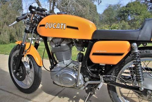1974 Ducati 450 - 4