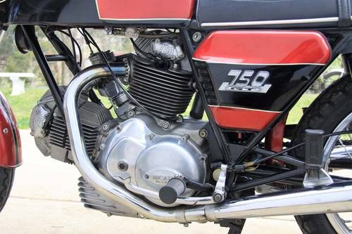 1974 Ducati 750SS - 5