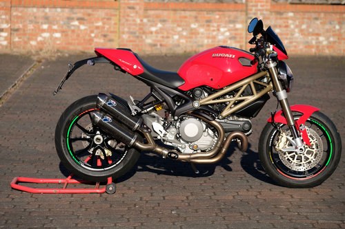 2013 Ducati Monster 1100 Evo 20th Anniv Edit. 678miles VENDUTO