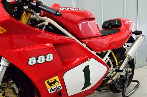 1992 Ducati 888 - 3
