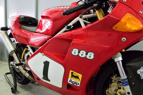 1992 Ducati 888 - 6