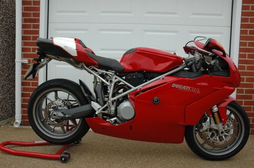 2003 Ducati 749S Testastretta VENDUTO