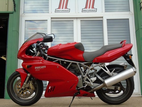 2004 Ducati Supersport 800 - 2