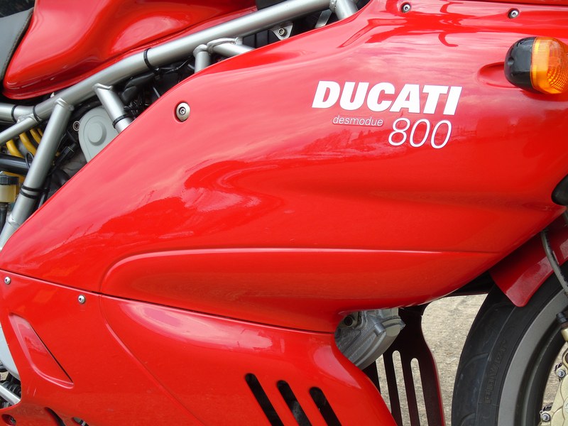 2004 Ducati Supersport 800 - 4