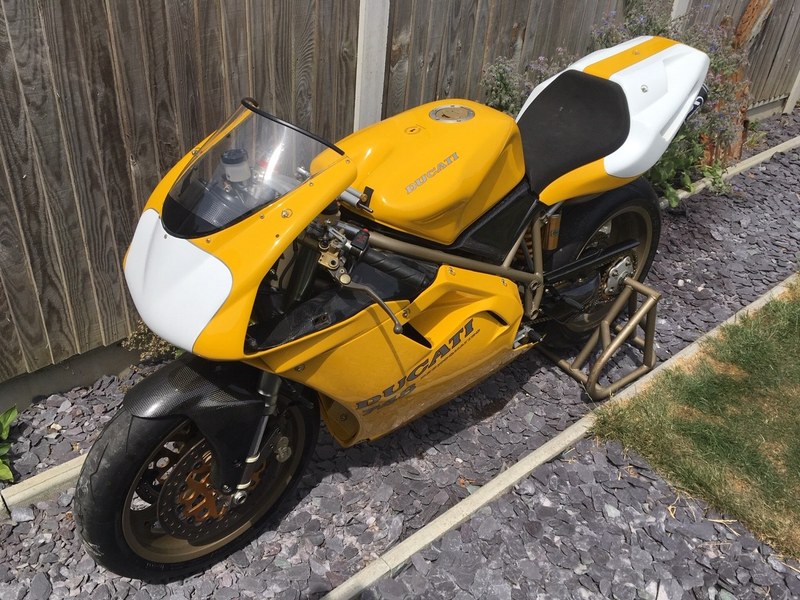 1997 Ducati Superbike 748 in FELTHAM, United Kingdom For Sale
