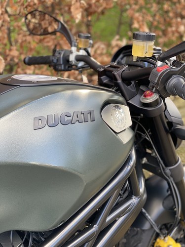 2012 Ducati Monster 1100 Evo DIESEL For Sale