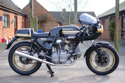 Ducati 900SS 900 SS 1979 UK Bike, black and Gold Bevel Desmo SOLD