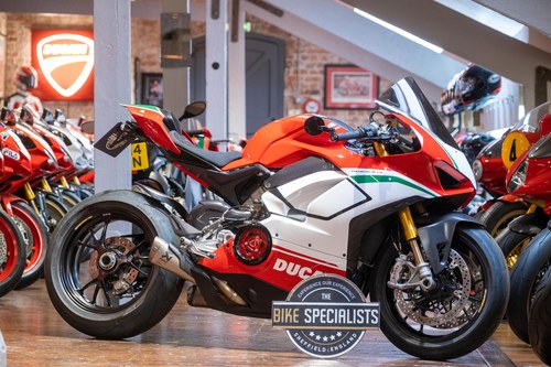 2018 Ducati V4 Speciale One Owner Fitted with Akrapovic Exhaust For Sale