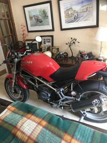 2000 Ducati monster 900 In vendita