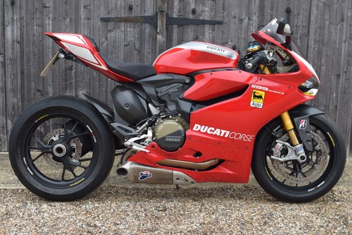 Ducati Panigale 1199 R (4600 miles) 2013 63 Reg In vendita