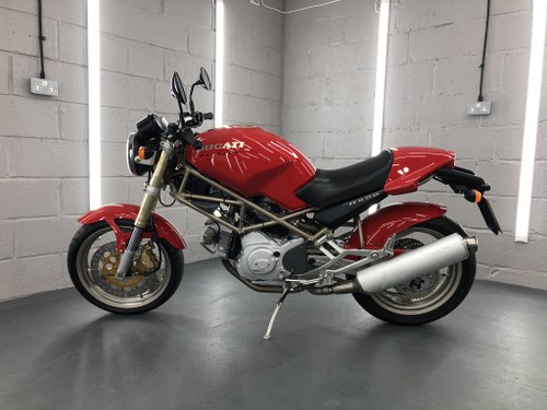 1996 Ducati monster 219 miles only! In vendita