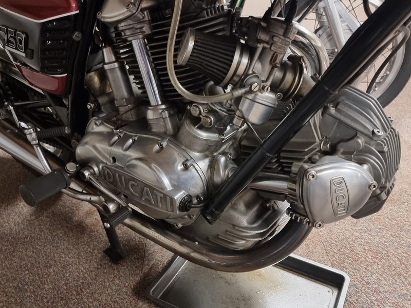 1973 Ducati 750GT - 7