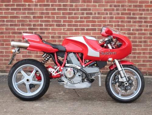 2001 Ducati MH900e - 'brand new unregistered condition' In vendita