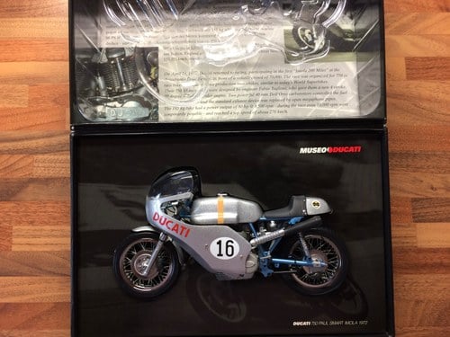 1972 Ducati 750SS - 2