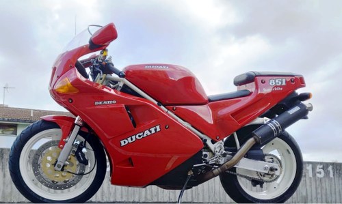1991 Ducati Superbike 851 - 2