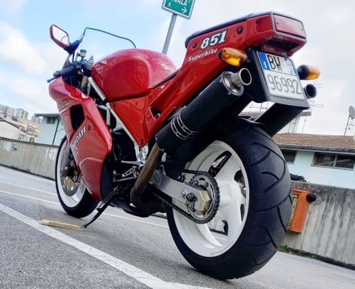 1991 Ducati Superbike 851 - 6