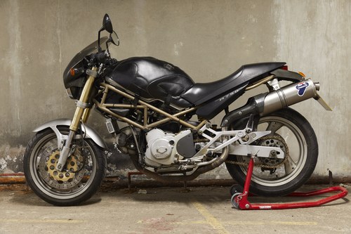 1998 Ducati 750 Monster 1 Owner A vendre