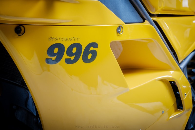 2000 Ducati Superbike 996 - 4