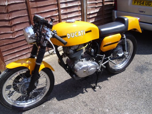 1975 Ducati Desmo In vendita