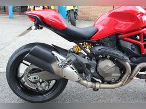 2017 17 Ducati M821 Monster ABS **Red** For Sale (picture 7 of 12)
