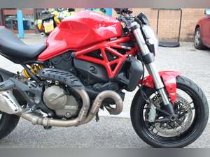 2017 17 Ducati M821 Monster ABS **Red** For Sale (picture 8 of 12)