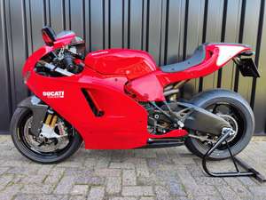 2007 Ducati Desmocedici RR #1033 For Sale (picture 3 of 10)
